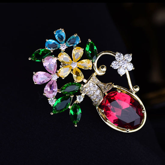 Korean Style Creative Vase Brooch for Fashion Accessories